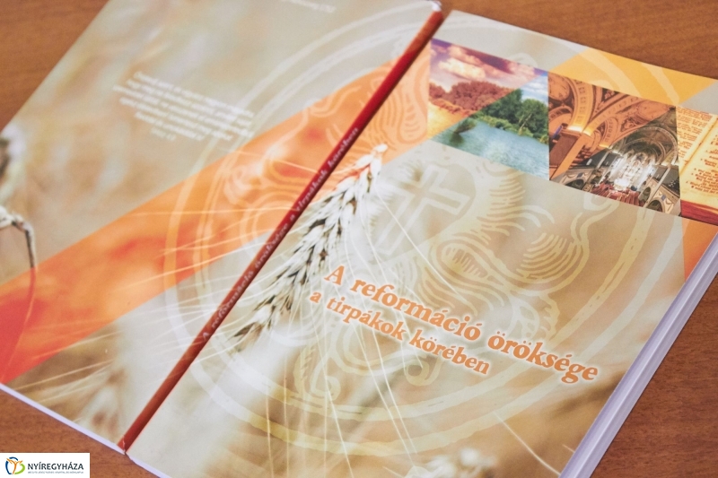 Könyvbemutató-A reformáció öröksége - fotó Szarka Lajos