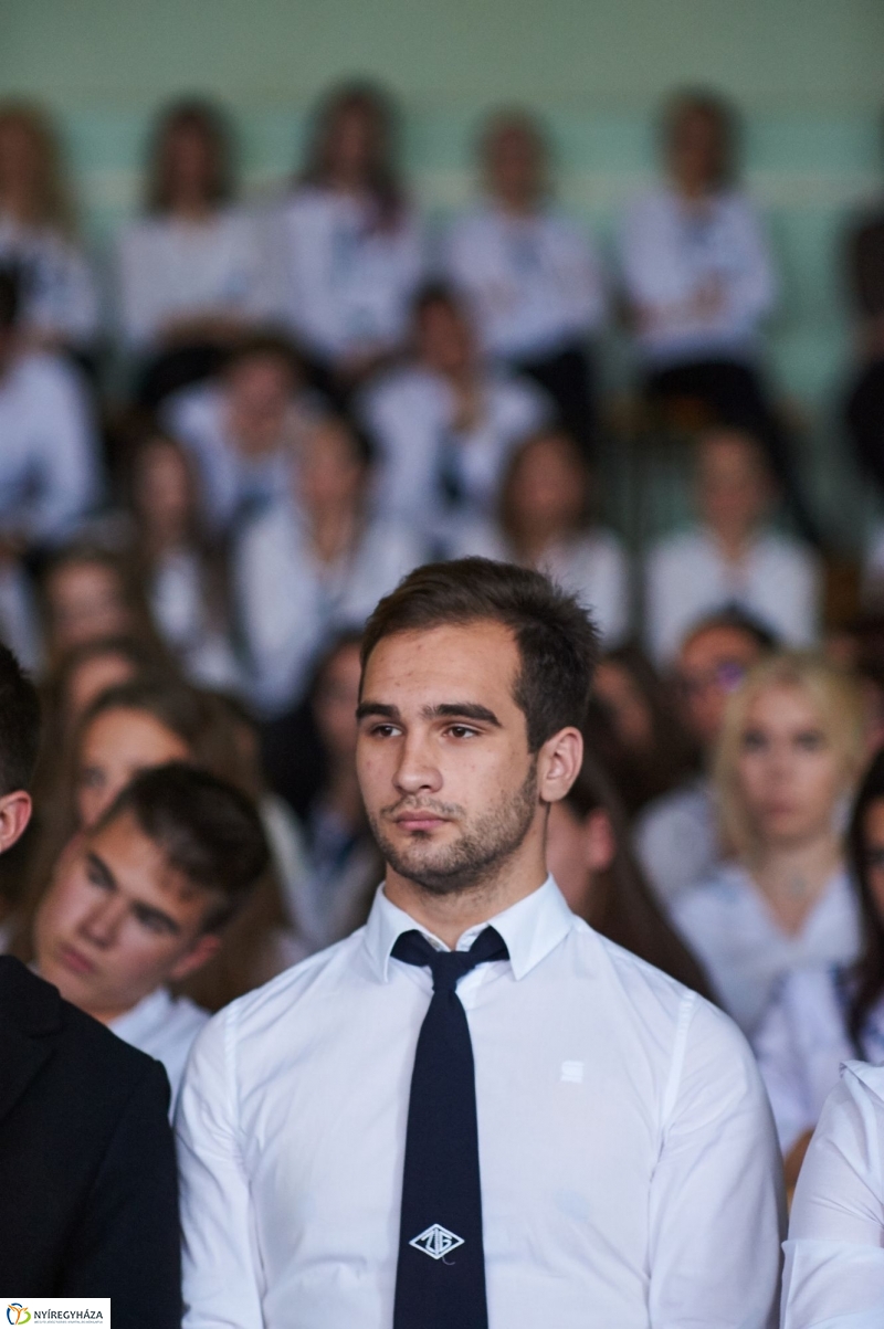 Ünnepség a Zrínyi gimiben - fotó Szarka Lajos