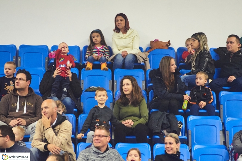 Alma-szüret Nyíregyházán - fotó Szarka Lajos