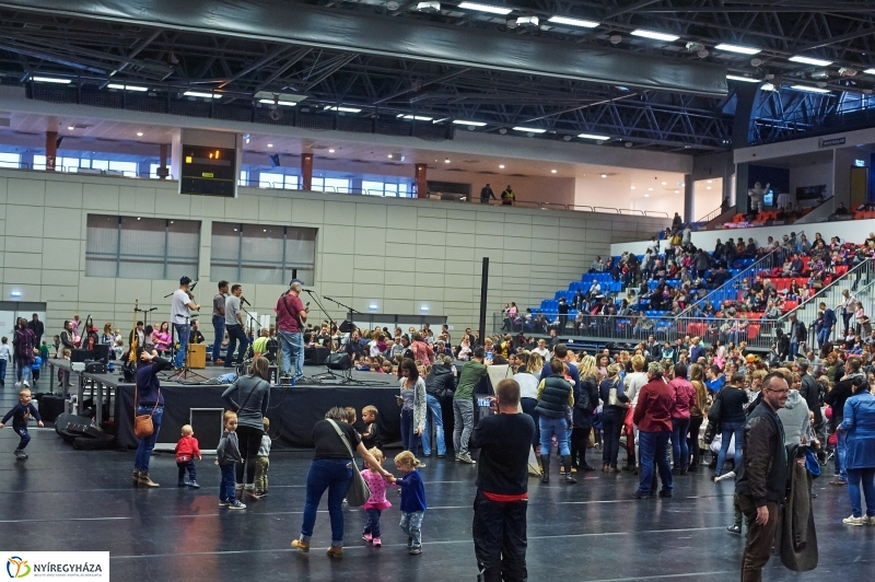 Alma-szüret Nyíregyházán - fotó Szarka Lajos