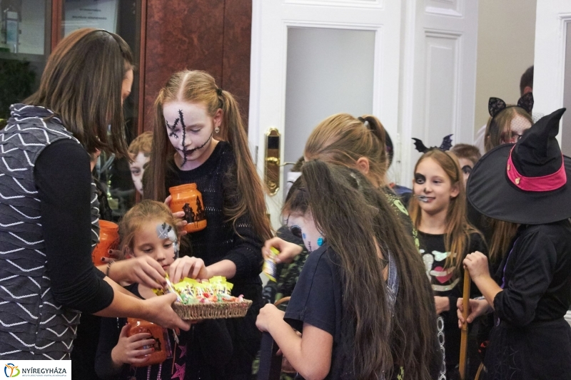 Halloween a Városházán - fotó Szarka Lajos