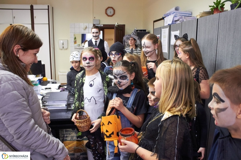 Halloween a Városházán - fotó Szarka Lajos