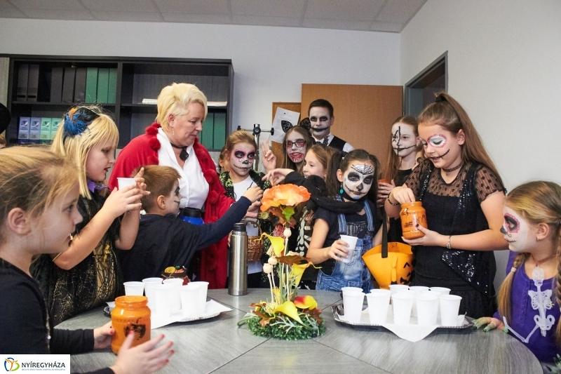 Halloween a Városházán - fotó Szarka Lajos