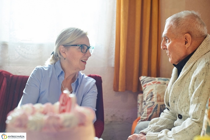Szépkorú köszöntése Miskolczi István - fotó Szarka Lajos