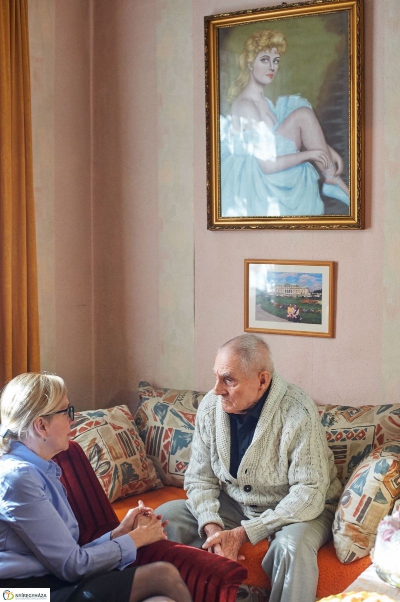 Szépkorú köszöntése Miskolczi István - fotó Szarka Lajos