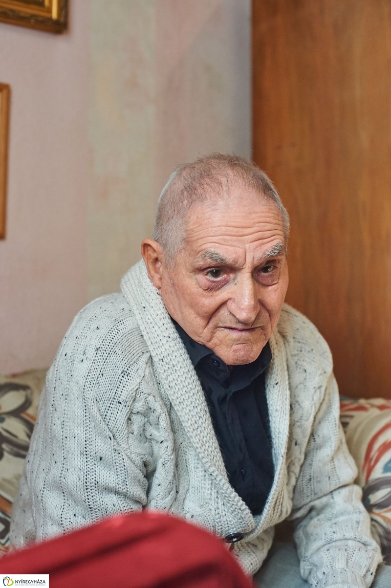 Szépkorú köszöntése Miskolczi István - fotó Szarka Lajos