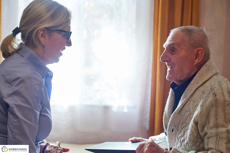 Szépkorú köszöntése Miskolczi István - fotó Szarka Lajos