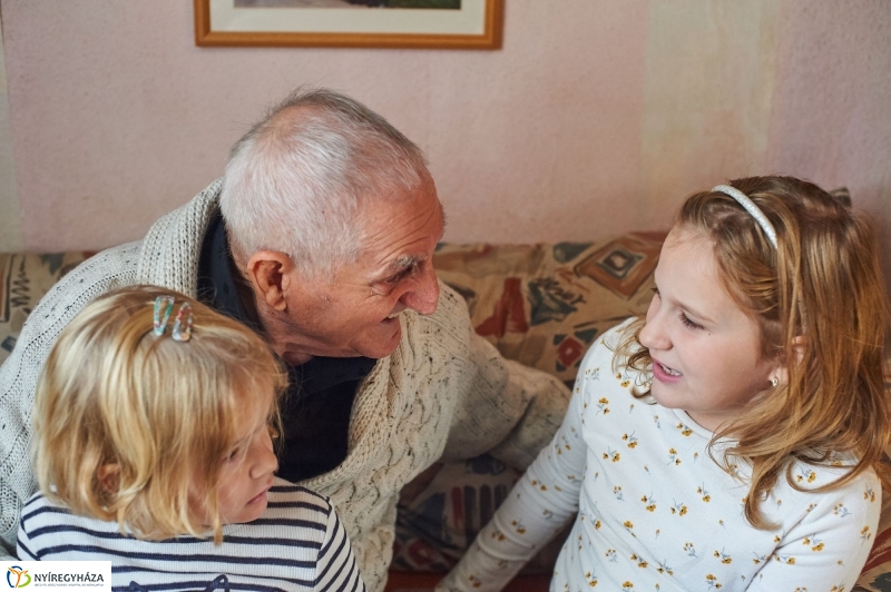 Szépkorú köszöntése Miskolczi István - fotó Szarka Lajos