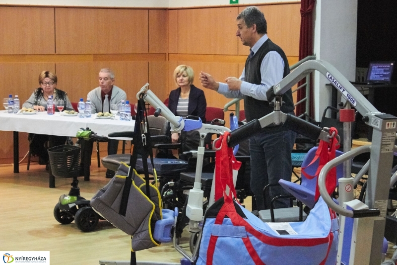 Életvitelt segítő eszközök - fotó Szarka Lajos