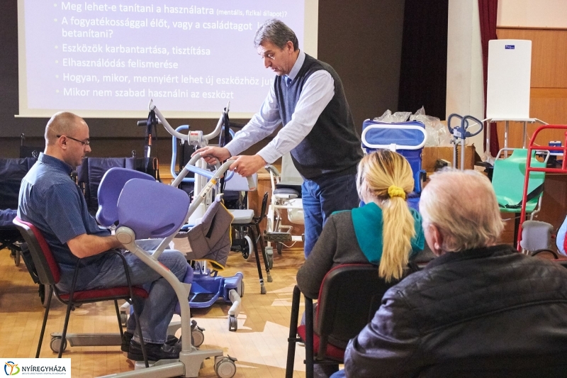 Életvitelt segítő eszközök - fotó Szarka Lajos