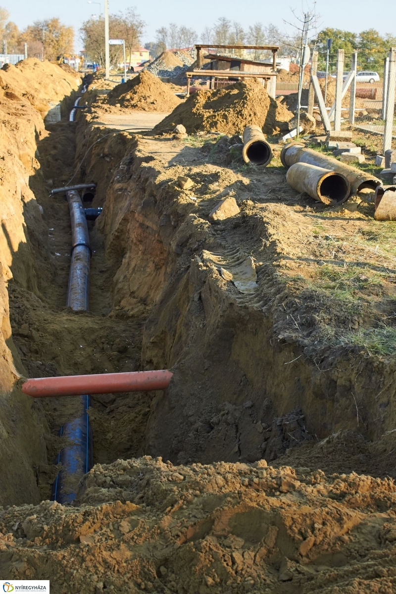 Munkálatok a Tünde utcán - fotó Szarka Lajos