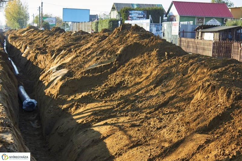 Munkálatok a Tünde utcán - fotó Szarka Lajos