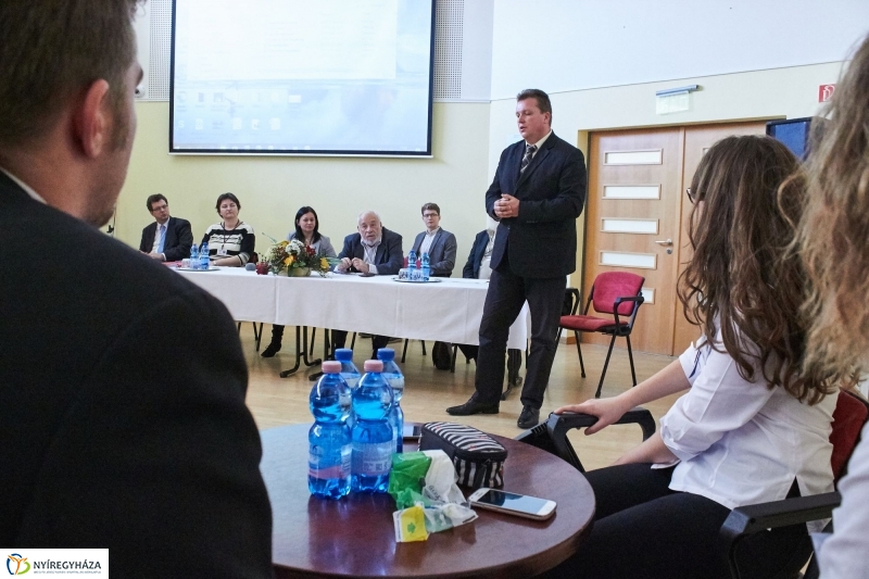 Wallenberg nyomában vetélkedő - fotó Szarka Lajos