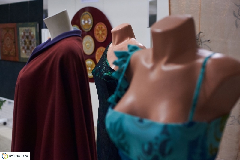 Mennyező Mesterek kiállítás - fotó Szarka Lajos