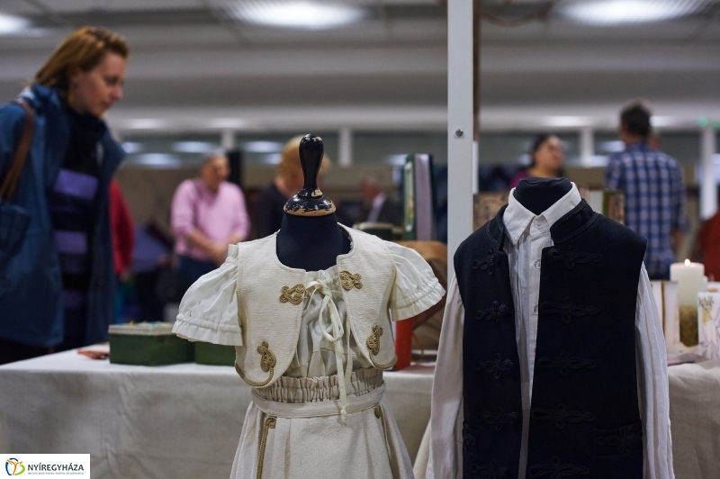 Mennyező Mesterek kiállítás - fotó Szarka Lajos