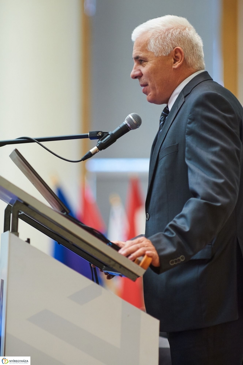 Neveléstudományi konferencia az egyetemen - fotó Szarka Lajos