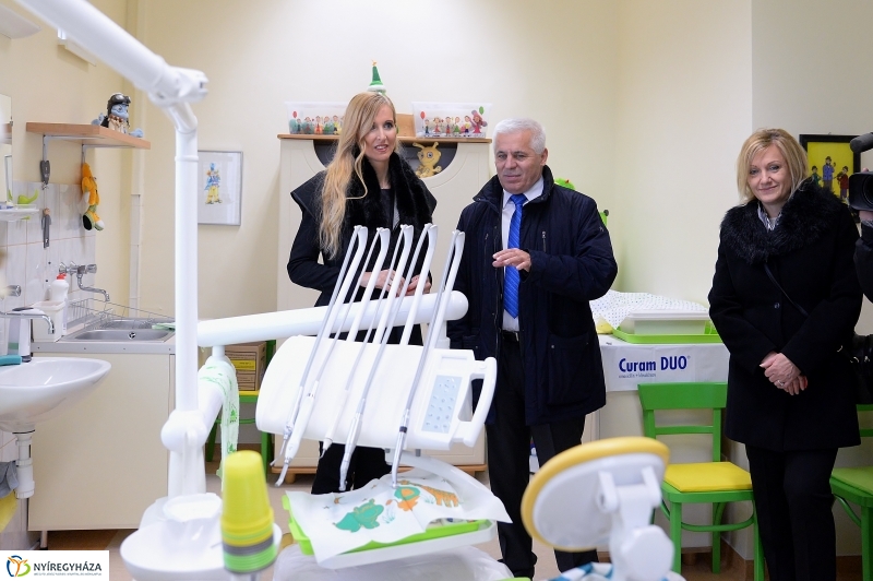 A megújult Városi Rendelőintézet átadása-fotó Trifonov Éva