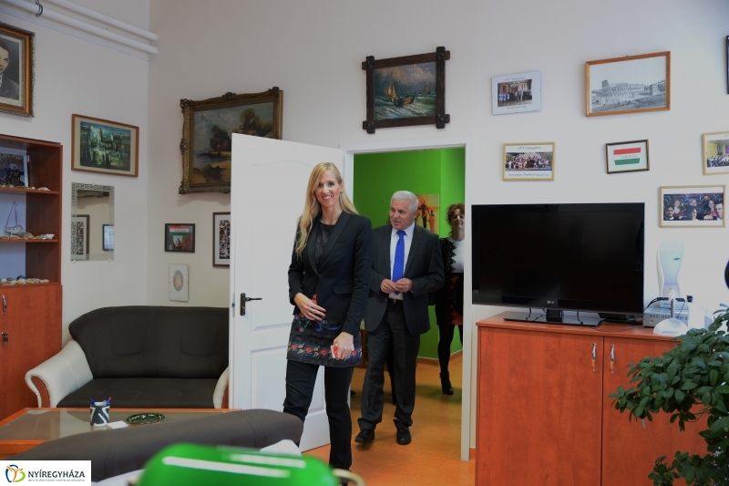 A megújult Városi Rendelőintézet átadása-fotó Trifonov Éva