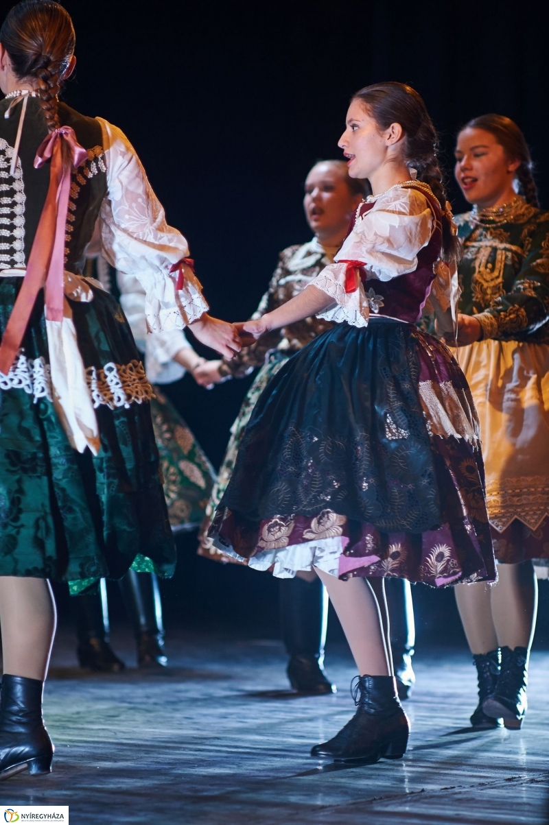 Ifjúsági néptáncfesztivál - fotó Szarka Lajos