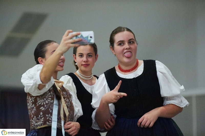 Ifjúsági néptáncfesztivál - fotó Szarka Lajos