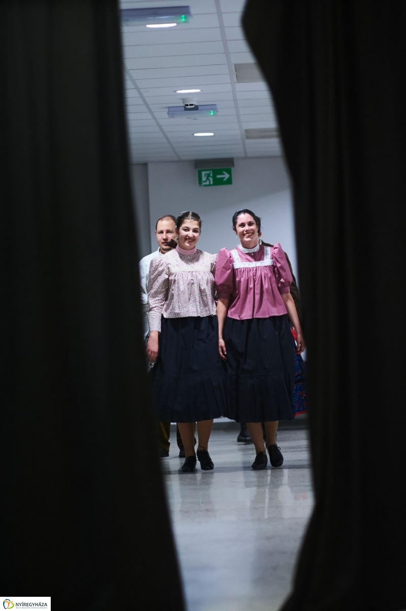 Ifjúsági néptáncfesztivál - fotó Szarka Lajos