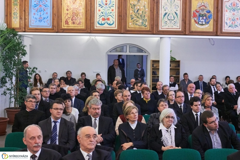 Ünnepség a református templomban - fotó Szarka Lajos