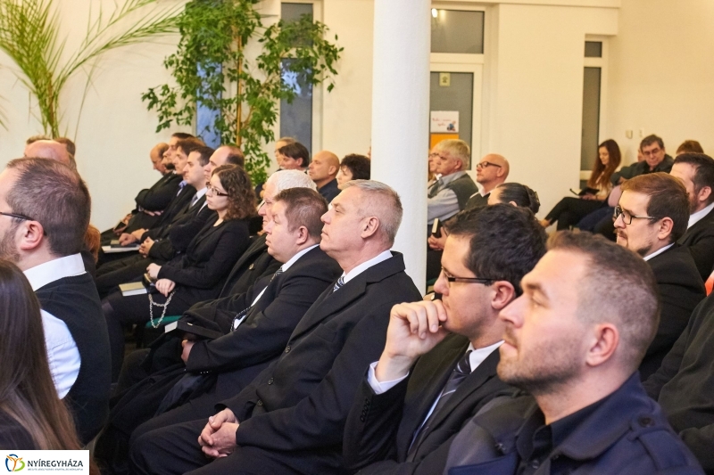 Ünnepség a református templomban - fotó Szarka Lajos