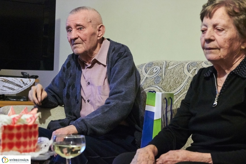 Szépkorú köszöntése Sipos János - fotó Szarka Lajos