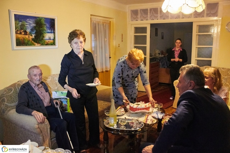 Szépkorú köszöntése Sipos János - fotó Szarka Lajos