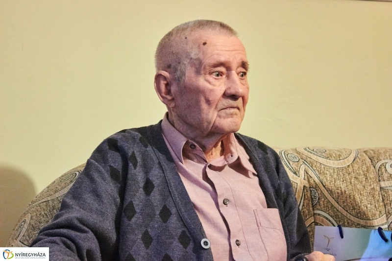 Szépkorú köszöntése Sipos János - fotó Szarka Lajos