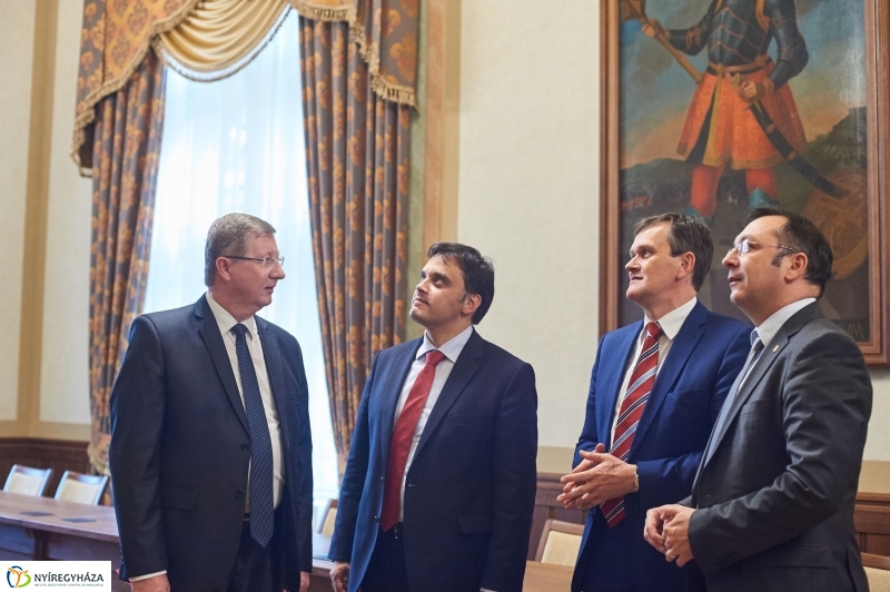 Alpár Ignác Tárgyaló átadása - fotó Szarka Lajos