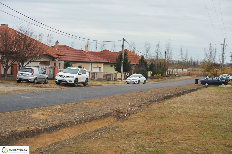 Szikes utca átadása - fotó Szarka Lajos