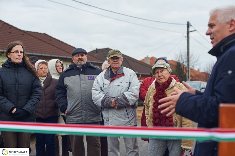 Szikes utca átadása - fotó Szarka Lajos