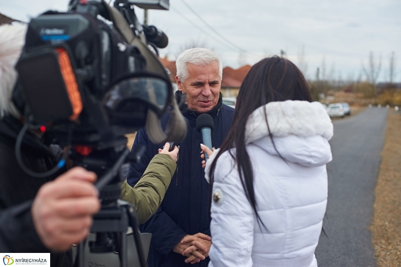 Szikes utca átadása - fotó Szarka Lajos