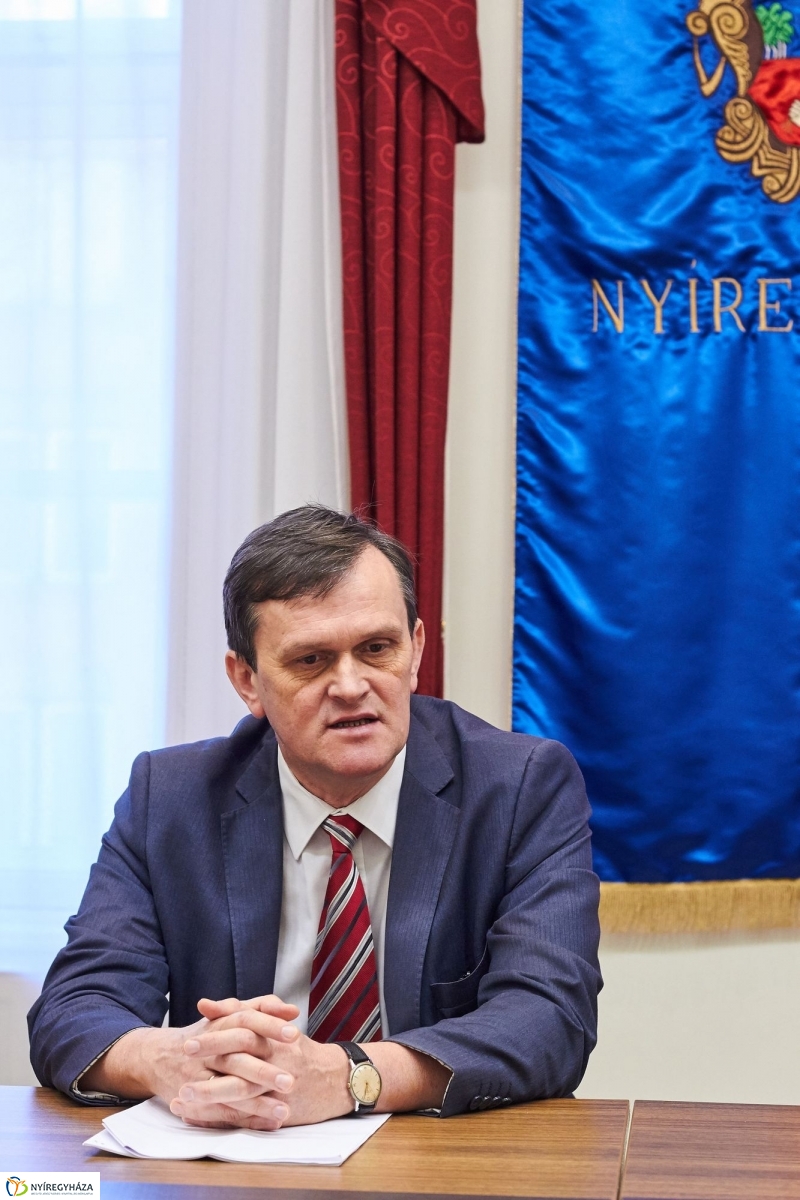 SOSZ sajtótájékoztató - fotó Szarka Lajos