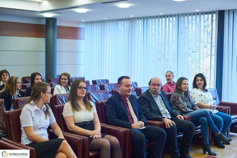 Egyetemi ösztöndíjasok - fotó Szarka Lajos