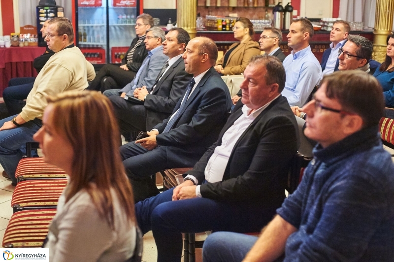 Foglalkoztatási paktum 20171117 - fotó Szarka Lajos