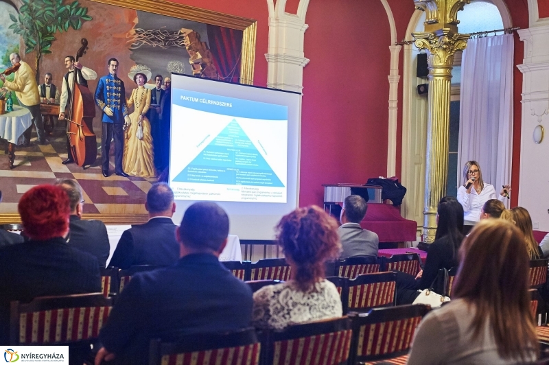 Foglalkoztatási paktum 20171117 - fotó Szarka Lajos