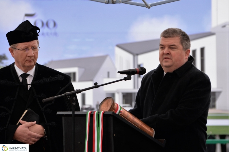 Református templom alapkőletétel - fotó Trifonov Éva