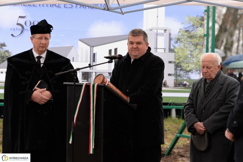 Református templom alapkőletétel - fotó Trifonov Éva