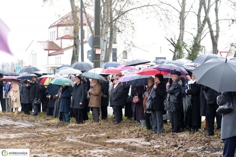 Református templom alapkőletétel - fotó Trifonov Éva