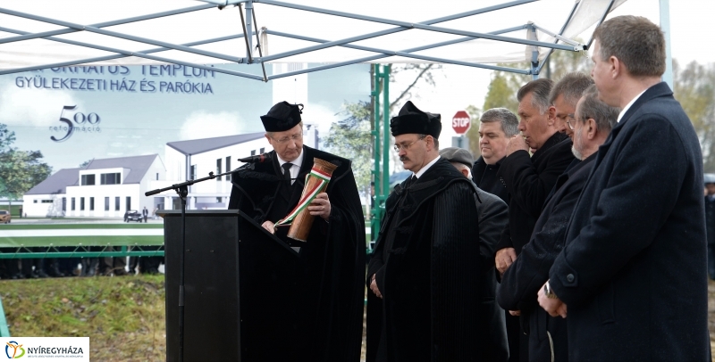 Református templom alapkőletétel - fotó Trifonov Éva