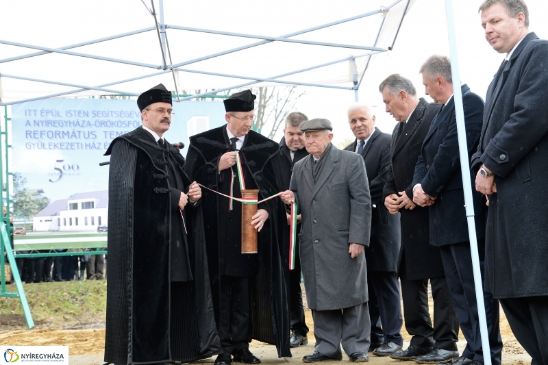 Református templom alapkőletétel - fotó Trifonov Éva