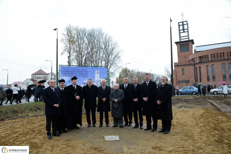 Református templom alapkőletétel - fotó Trifonov Éva