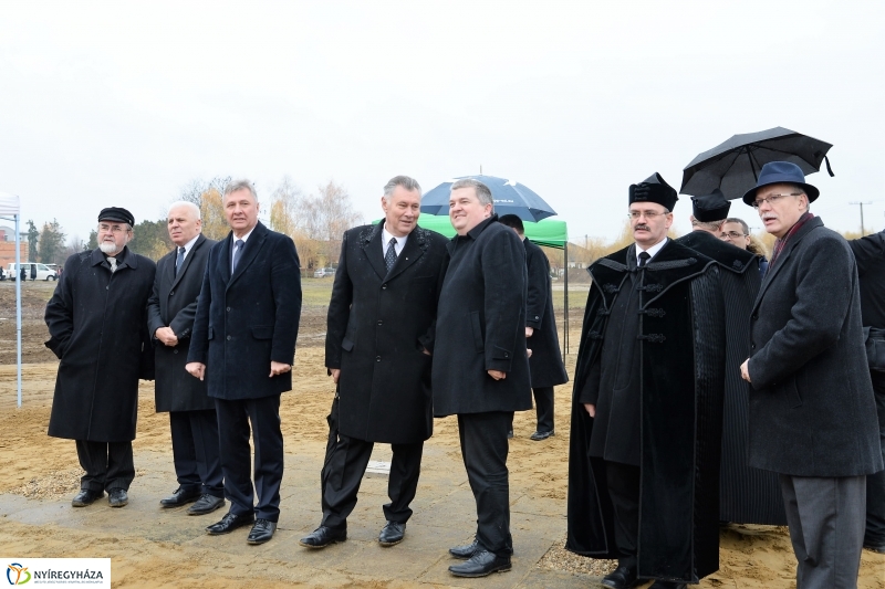 Református templom alapkőletétel - fotó Trifonov Éva