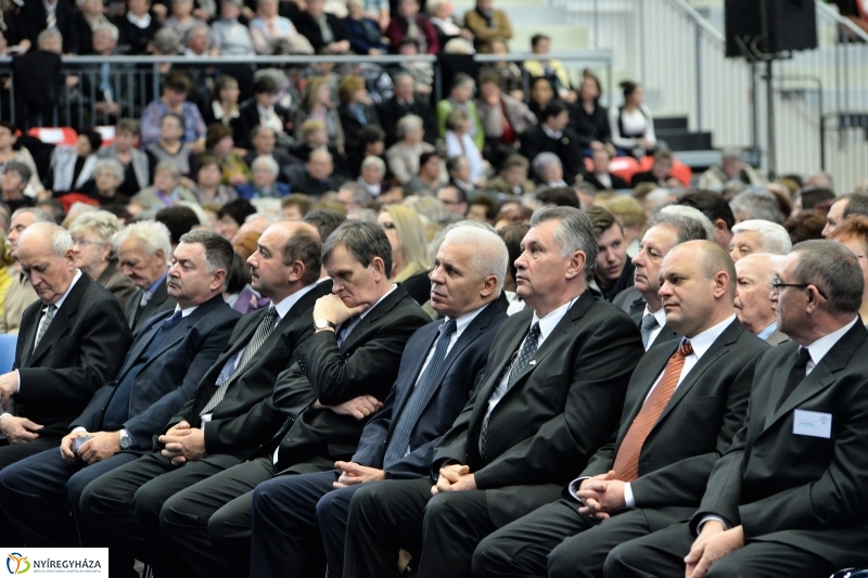 Reformátusok találkozója a Continentál Arénában - fotó Trifonov Éva