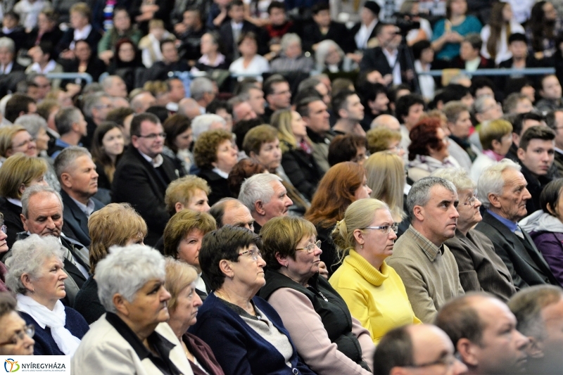 Reformátusok találkozója a Continentál Arénában - fotó Trifonov Éva