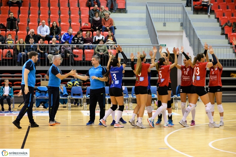Fatum - Palota női röplabda - fotó Trifonov Éva