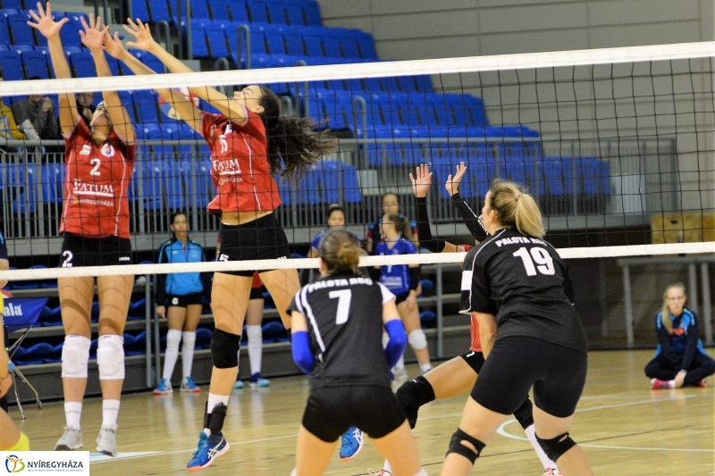 Fatum - Palota női röplabda - fotó Trifonov Éva