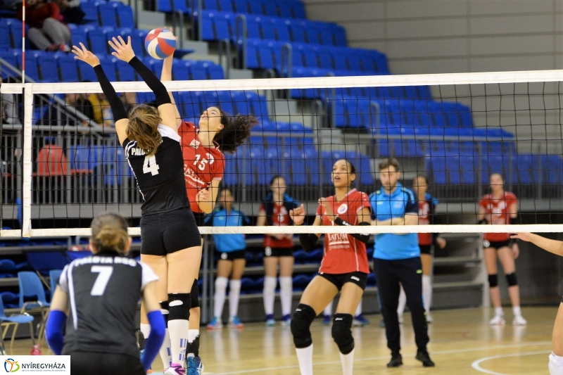 Fatum - Palota női röplabda - fotó Trifonov Éva